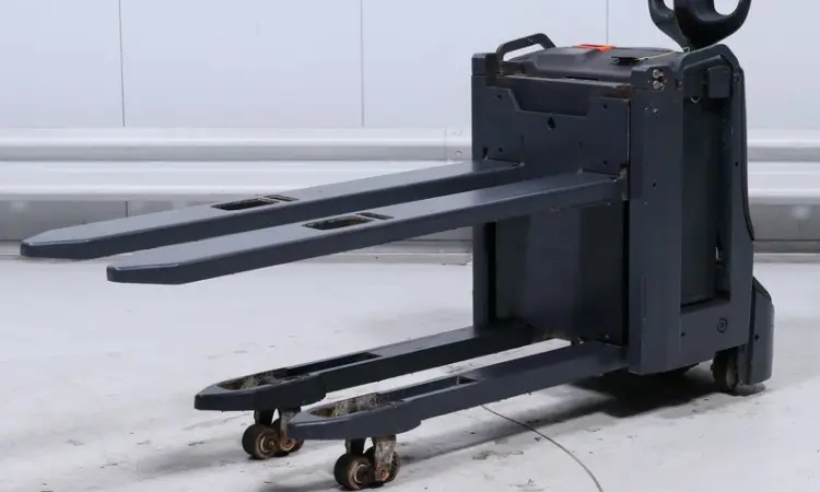 Электротележка для холодного склада Linde T-16-L, 2015г - фото № 1