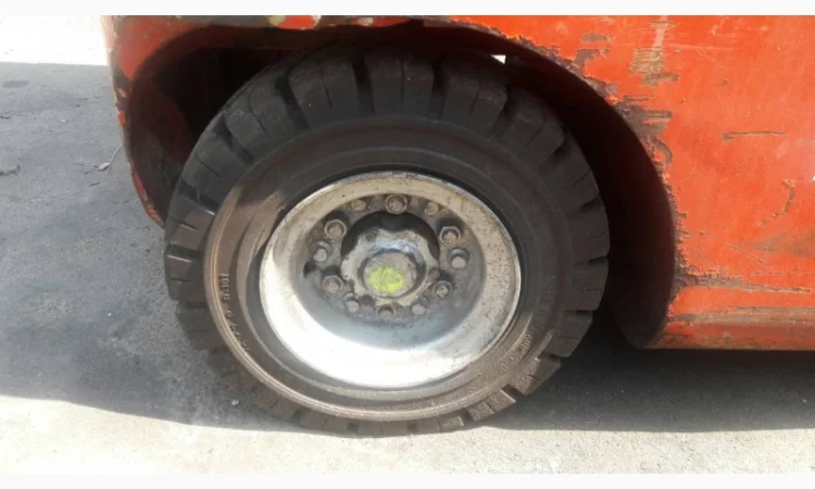 Погрузчик вилочный Manitou ME430, 3т., 6м. подъем, свободный ход, каретка - фото № 12