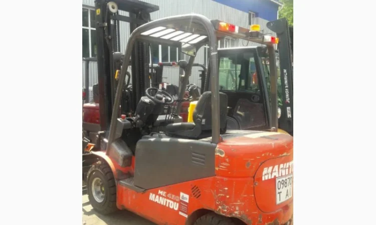 Погрузчик вилочный Manitou ME430, 3т., 6м. подъем, свободный ход, каретка - фото № 3