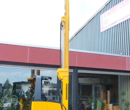 Штабелер-ричтрак Jungheinrich ETM 214, батарея 2010 г., 1400 кг, 5300 мм подъем - фото № 11