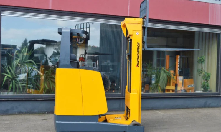 Штабелер-ричтрак Jungheinrich ETM 214, батарея 2010 г., 1400 кг, 5300 мм подъем - фото № 12