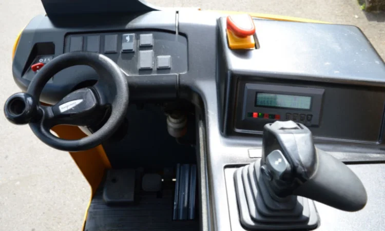 Штабелер-ричтрак Jungheinrich ETM 214, батарея 2010 г., 1400 кг, 5300 мм подъем - фото № 3