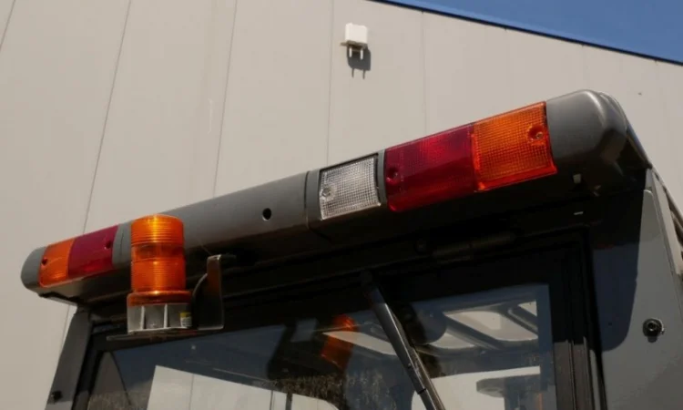 Вилочный погрузчик 2.5т., газовый погрузчик Toyota 42-7FGF25, вагонник, кабина - фото № 8