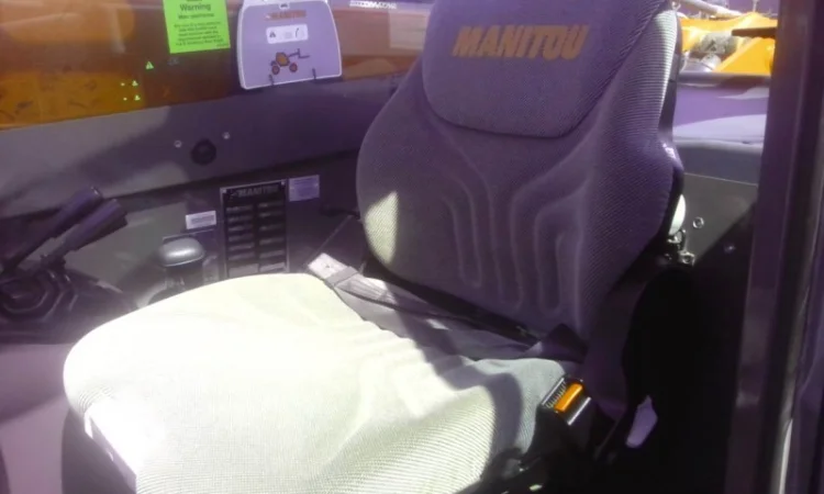 Телескопический погрузчик Manitou MT 1135, 2014 года, 700 м/ч - фото № 4