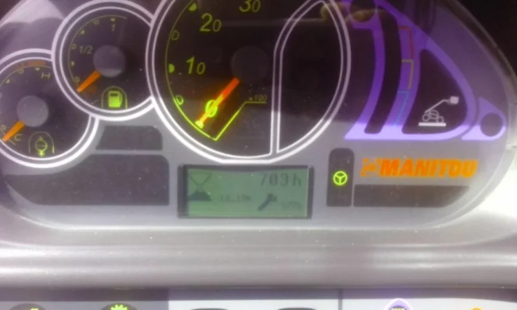 Телескопический погрузчик Manitou MT 1135, 2014 года, 700 м/ч - фото № 7