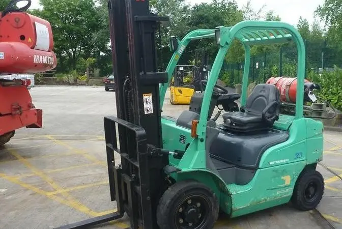 Погрузчик вилочный Mitsubishi FG20N, газ, 2 т., 5500 мм высота подъема - фото № 1