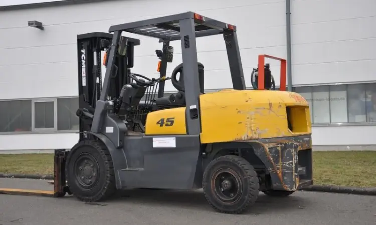 Погрузчик вилочный дизельный TCM FD45 T2, 2010 г - фото № 2