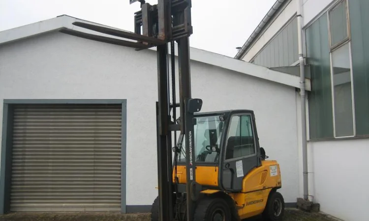 Кара погрузчик бу Jungheinrich TFG 550, газ, 5 т., 2005 г., 9671 м/ч - фото № 3