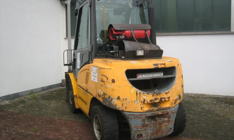 Кара погрузчик бу Jungheinrich TFG 550, газ, 5 т., 2005 г., 9671 м/ч - фото № 4