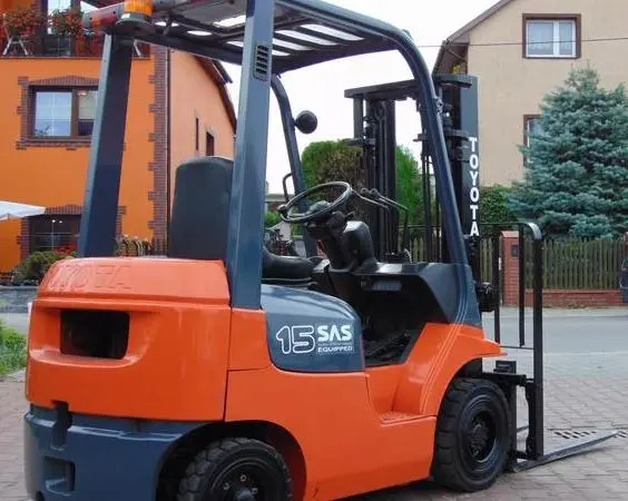 Дизельный погрузчик бу Toyota 02-7FDF15, 2005 г - фото № 5