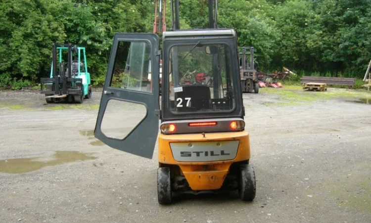 Электропогрузчик Still R20 - 16, 5.5м.подъем, вагонник, 2004 года, свободный ход, каретка - фото № 4