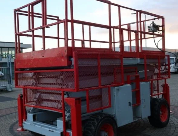 Ножничный подъемник Skyjack SJ8841, 2005 г., 1450 м/ч, 14.5м.рабочая высота - фото № 2