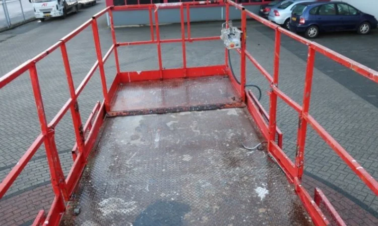 Ножничный подъемник Skyjack SJ8841, 2005 г., 1450 м/ч, 14.5м.рабочая высота - фото № 4