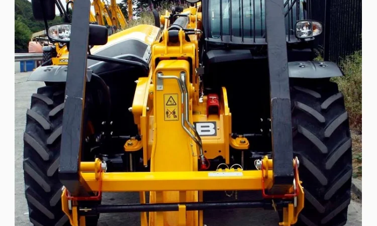 Акция! Телескопический погрузчик JCB535-95, 2018 года, 9 моточасов! Еще в целлофане - фото № 7