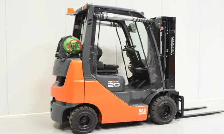Погрузчик вилочный Toyota 02-8FGKF20, 2015 г., 1515 мч, вагонник - фото № 3