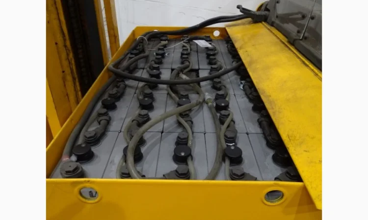 Штабелер-ричтрак Jungheinrich, 9.7м. подъем - фото № 4