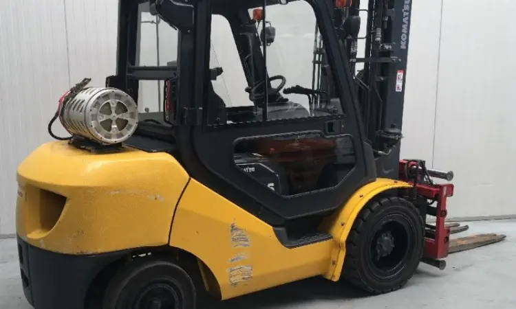 Погрузчик Komatsu FG35AT-17, газ, 2015 года, состояние нового, максимальная комплектация - фото № 2