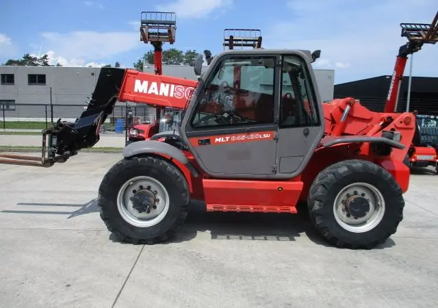 Телескопический погрузчик Manitou MLT845 120LSU, 2006г., 5833 мч, 4.5т., 8метров - фото № 3