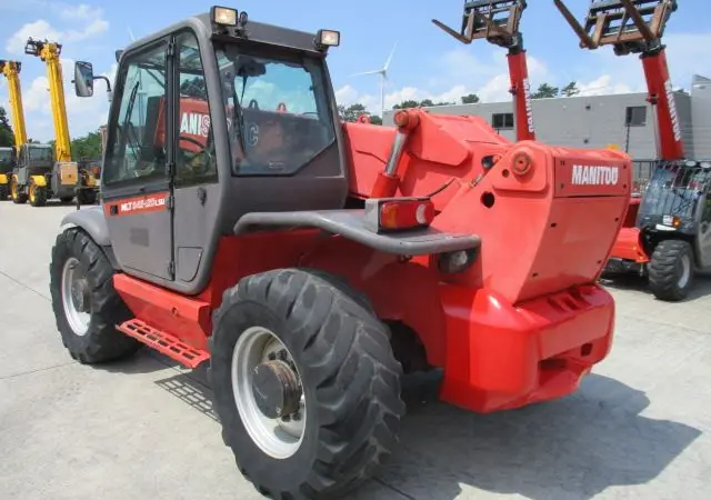 Телескопический погрузчик Manitou MLT845 120LSU, 2006г., 5833 мч, 4.5т., 8метров - фото № 4