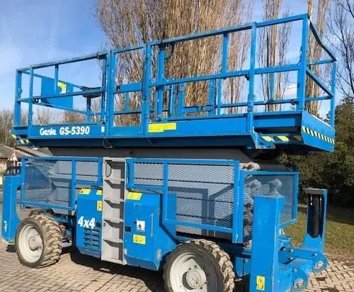 Ножничный подъемник GENIE GS5390RT, как Haulotte H18, 18 метров рабочая высота, 2014 года - фото № 1