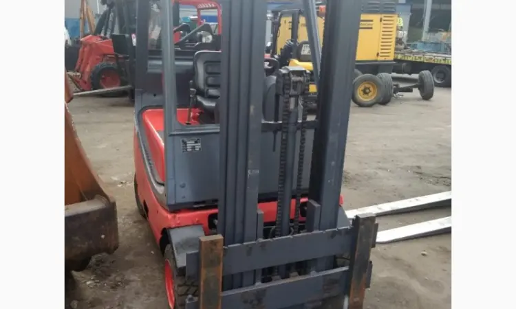 Дизельный погрузчик 1.6т., Linde H16, 1600 кг, 4.7 метров подъем - фото № 3