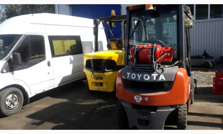 Погрузчик Toyota 02-8FGF20, кабина, 2010г., 2т., 6240 м/ч, 4700 мм подъем - фото № 4