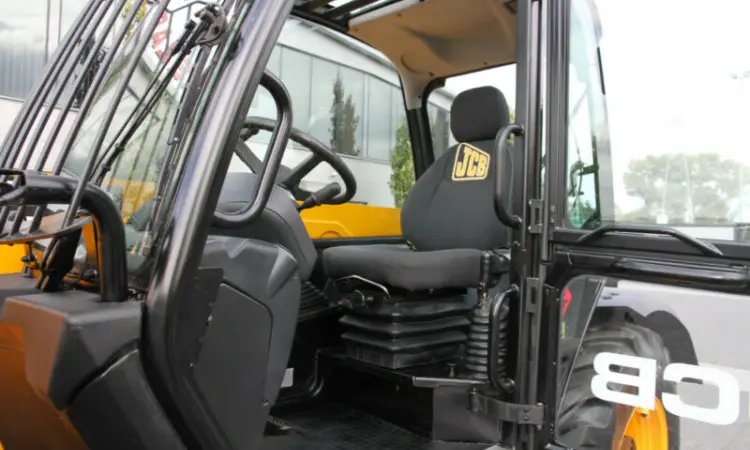 Телескопический погрузчик JCB531-70, 2012г., 2700 м/ч - фото № 13