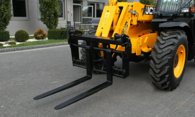 Телескопический погрузчик JCB531-70, 2012г., 2700 м/ч - фото № 5