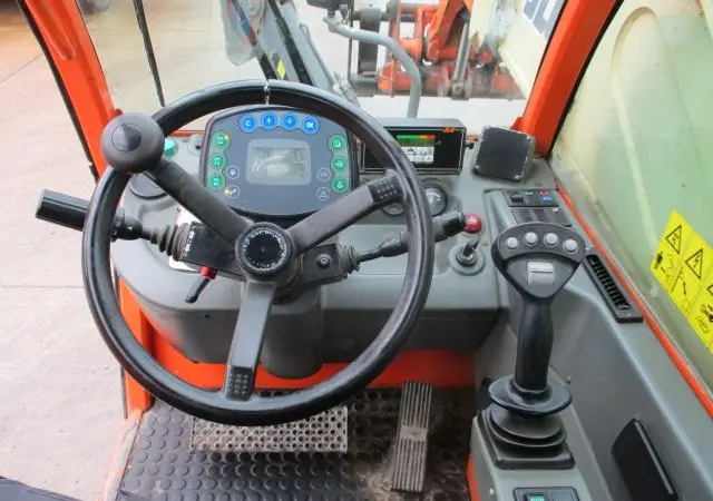 Телескопический погрузчик JLG 40.17(как Manitou MT1740), 4т., 17м.высота подъема - фото № 7