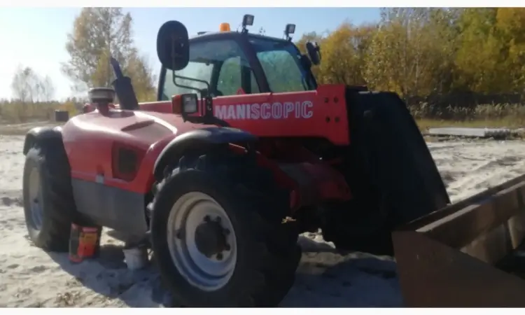 Телескопический погрузчик Manitou MT732 в наличии, 2006 года - фото № 1