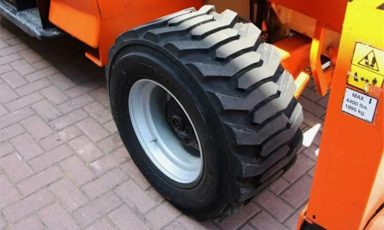 Ножничный подъемник JLG 4394RT, дизель, 2007г., 3905 м/ч, 15 метров рабочая высота - фото № 4