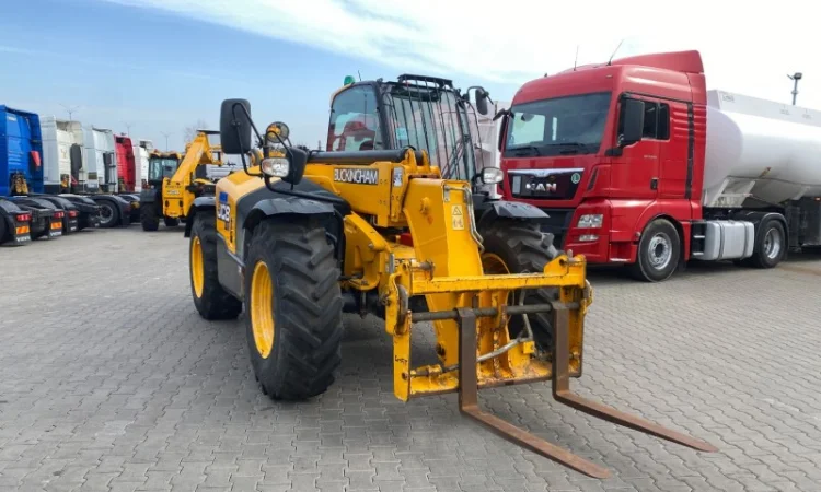 JCB 535-95 - 2018 рік - фото № 10