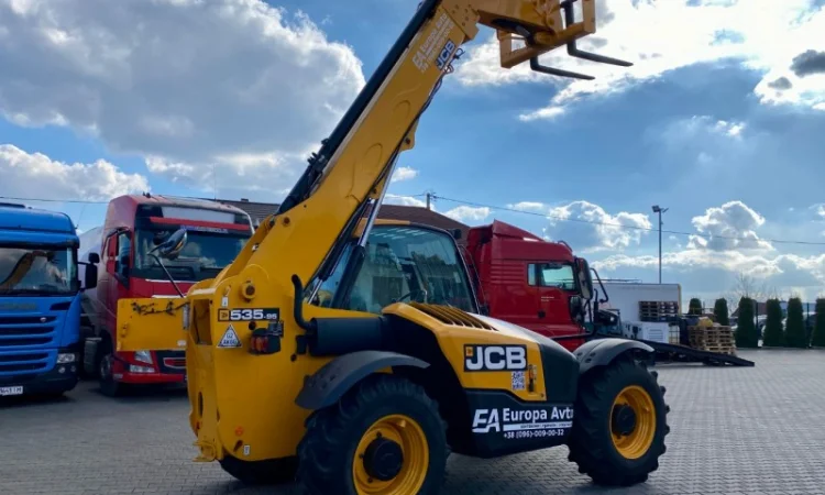 Телескопічний навантажувач JCB 535-95 2014 року - фото № 15