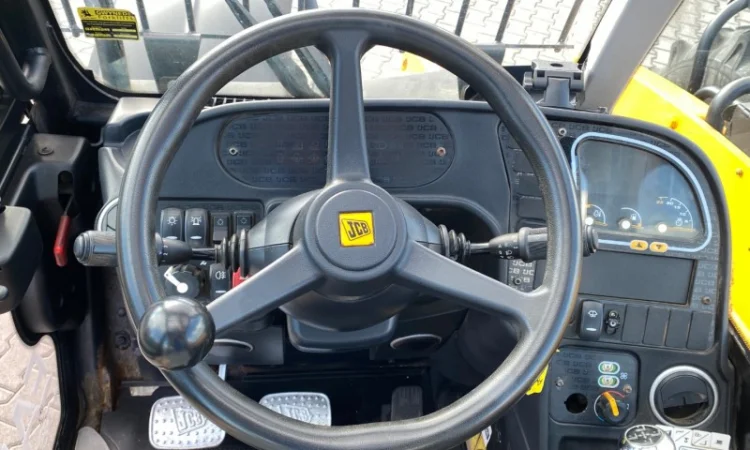 Телескопічний навантажувач JCB 535-95 2014 року - фото № 6