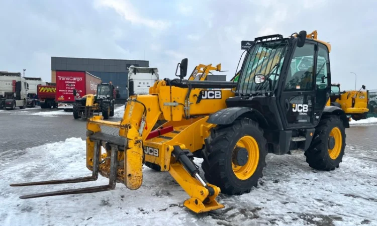 JCB 535-125 - 2019 рік - фото № 1