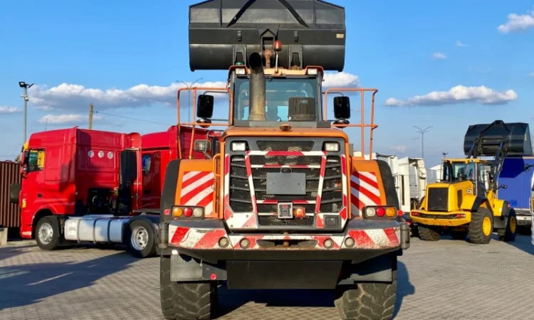 Doosan DL 420-3 - 2013 рік - фото № 12