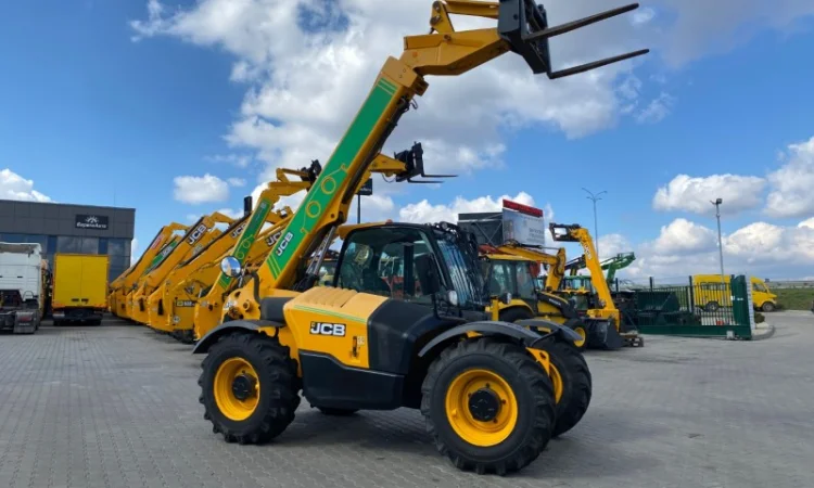 Телескопічний навантажувач JCB 531-70 - фото № 4