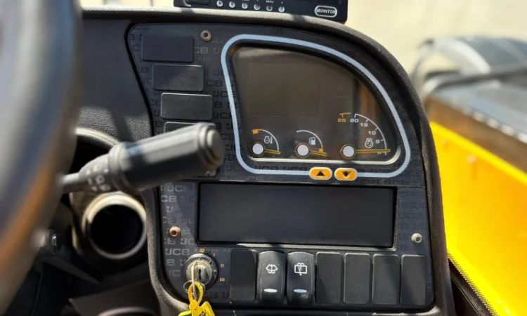 JCB 531-70 - 2015 рік - фото № 8