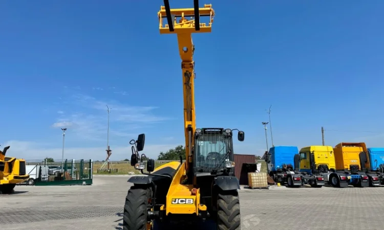 JCB 531-70 - 2015 рік - фото № 17