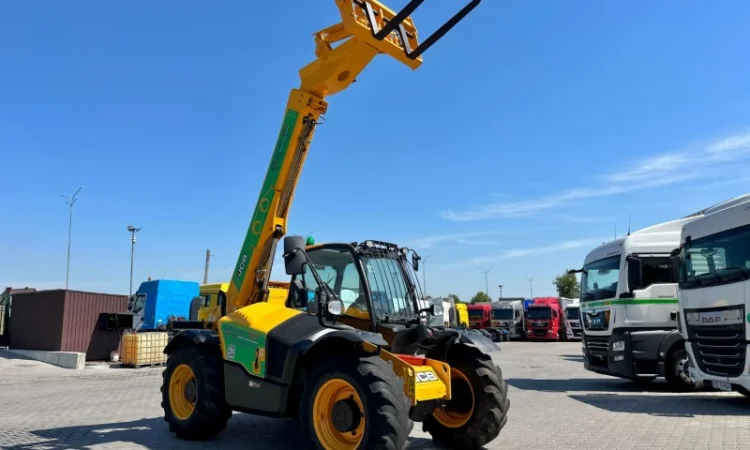 JCB 531-70 - 2015 рік - фото № 16