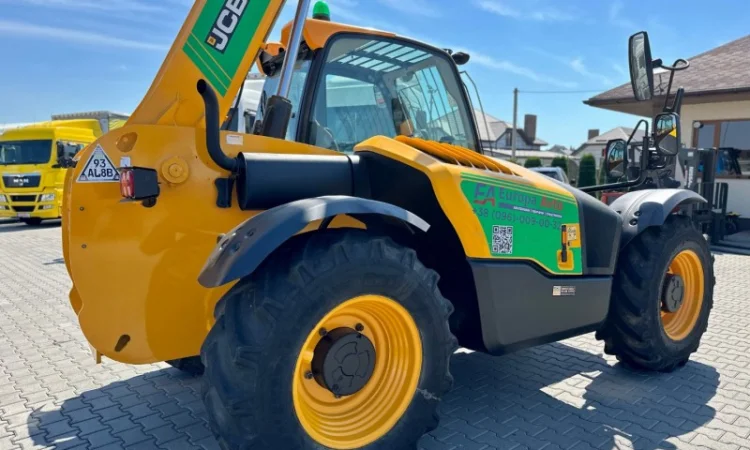 JCB 531-70 - 2015 рік - фото № 11