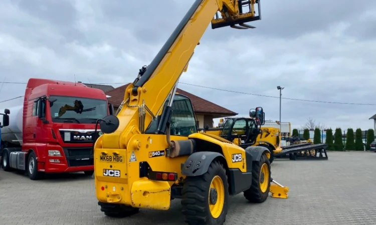 Телескопічний навантажувач JCB 540-140 - 2017 рік - фото № 14