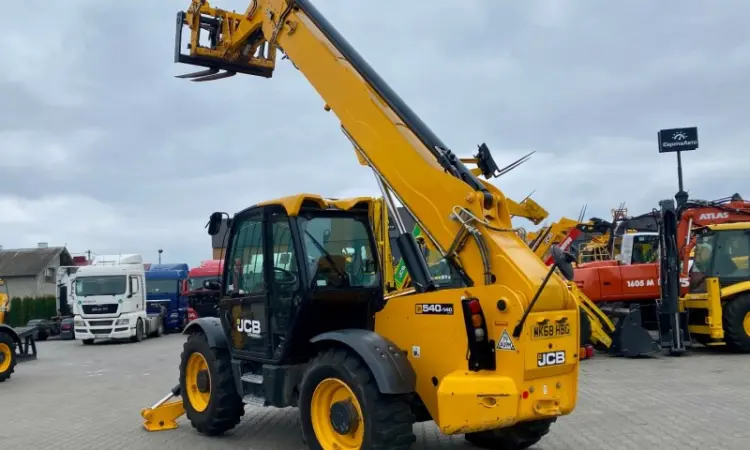 Телескопічний навантажувач JCB 540-140 - 2017 рік - фото № 12