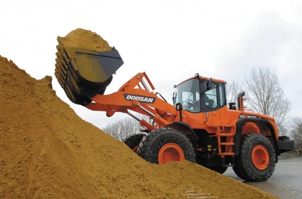 Аренда Фронтального погрузчика с НДС - фото № 1