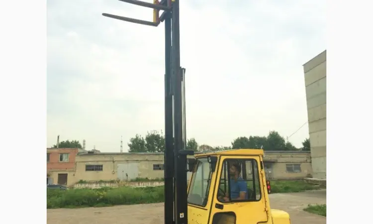 Вилочный погрузчик дизельный HYSTER H2.50XM всего 3250 моточасов - фото № 4
