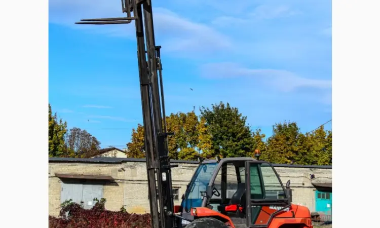 Вилочный дизельный погрузчик manitou m30-4 3-e2 - фото № 5
