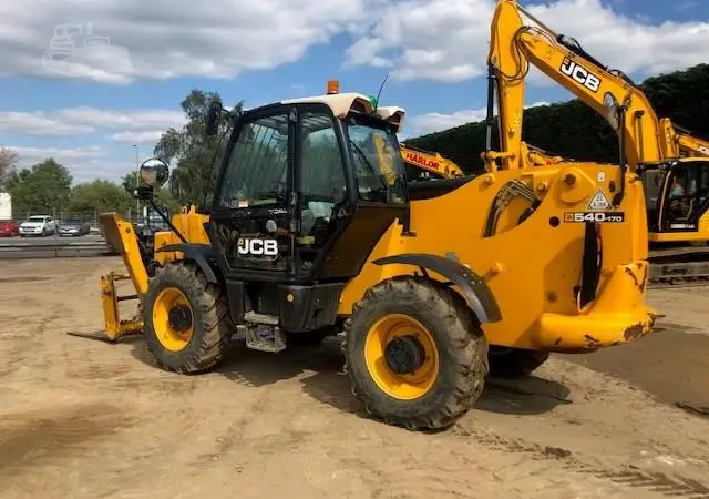 Купить телескопический погрузчик JCB 540-170 бу - фото № 2