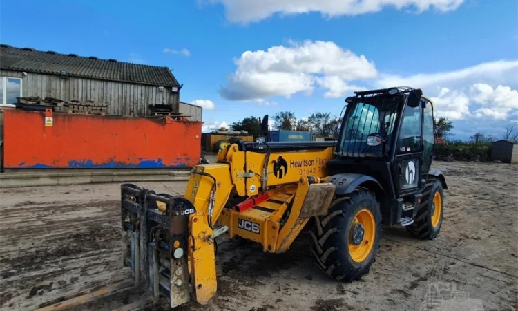 Телескопический погрузчик JCB 540-140 HIVIZ - фото № 2