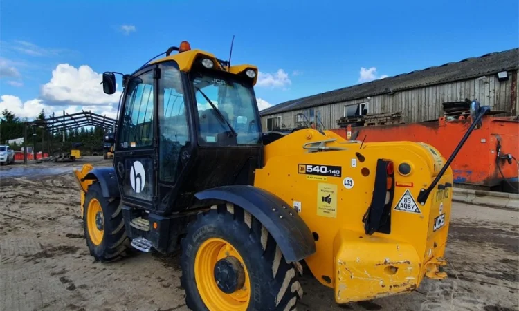 Телескопический погрузчик JCB 540-140 HIVIZ - фото № 3