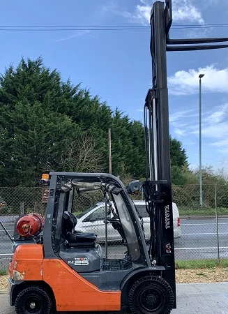 Газовый погрузчик Toyota 02-8 FGF 25 - фото № 2